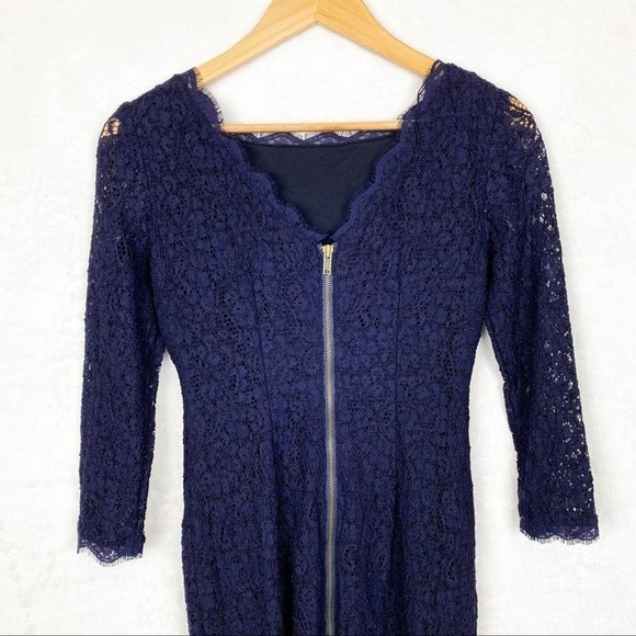 Cache Navy Blue Fitted Lace Mini Dress 0 - Picture 8 of 10